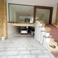 Bán Tòa Tổ hợp Kinh Doanh Mặt phố Lạc Long Quân - 120m2 x 8T x MT 9.5m - Vỉa hè 5m