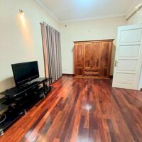 Bán Biệt thự Trịnh Công Sơn - 90m2 x 4T X MT 8m - Lô góc 2 thoáng - Oto đỗ cửa