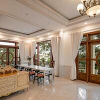 Cần bán gấp 2 căn Villa liền kề 2 mặt tiền đường Đặng Thái Thân, P3, Tp Đà Lạt DT 616m2 Hướng Tây Nam giá 35 tỷ