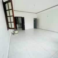 Bán nhà lô góc mặt phố Lý Nam Đế, Hoàn Kiếm, 3 thoáng 4 tầng 45m2 mt5.3m giá 32 tỷ
