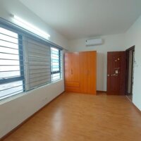 cho thuê chung cư Housinco Trung Văn, 96m, 3 phòng ngủ, đồ cơ bản 12 triệu/tháng