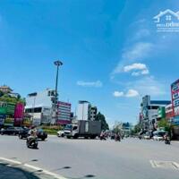 Bán tòa văn phòng 8 tầng mặt phố Linh Lang, 1 mặt phố, 1 mặt ngõ ô tô, sẵn dòng tiền, DT 110m2, MT 4.5m