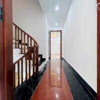 Bán nhà Song Phượng, Đan Phượng. Nhà đơn lập 38m2, xây 4 tầng lệch. Ngõ thông ra Chợ Phùng
