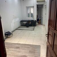 Cho thuê nhà Mặt Phố Nguyễn Đức Cảnh KD bất chấp, 5 tầng x 50m2, thông sàn, 15 triệu