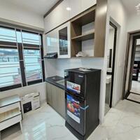 Bán Toà CCMN Phạm Văn Đồng-52m2,6 Tầng,12 Phòng! Giá 10.9 Tỷ