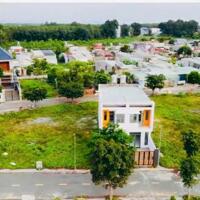 Chủ cắt lỗ cần bán gấp căn nhà 1 trệt 1 lầu 4 phòng ngủ,2WC ngay sát trường Lục Quân 2.Đồng Nai