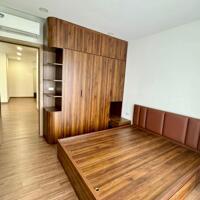 Cho thuê căn hộ 3PN 2WC 106m full tại Le Grand Jardin, Sài Đồng, Long Biên. 15tr/th