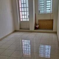 Bán nhà sát mặt tiền hẻm xe hơi Phạm Văn Chí thông Lò Gốm, 3 tầng, 30m2, chỉ 4 tỷ
