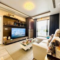 Bán nhà Lô góc Tây Sơn, Ô tô phi, sát phố, KD  tốt, DT 66m2, Mt 4,6m, giá 19 tỷ
