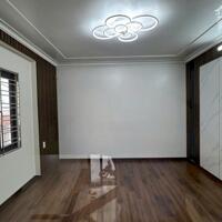 Nhà riêng 50x 4 tầng lô góc có Gara Ôtô đường Trung Hành. Giá Rẻ