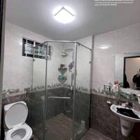Bán nhà Thụy Phương, Quận Bắc Từ Liêm 5 tầng, mặt tiền 5.25m, diện tích 30m2