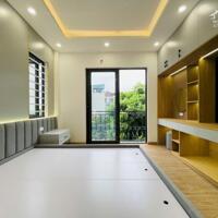 Siêu phẩm nhà ngay ngã tư Canh, Vân Canh DT 30m2 giá 5.4 tỷ, cách chợ Canh 100m