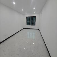 BÁN NHÀ 5 TẦNG, LÔ GÓC TẠI VĂN ĐIỂN, THANH TRÌ, NGÕ THÔNG GẦN Ô TÔ 35M2 NHỈNH 4 TỶ