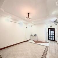 [Diện tích lớn]Bán nhà Bình Thạnh, Bạch Đằng 5x20 3 lầu [NHỈNH 10 TỶ]