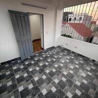 Bán nhà 4 tầng 35m giá chỉ 4,7 tỷ còn thương lượng, gần ngay Ngã Tư Canh, Xuân Phương Nam Từ Liêm
