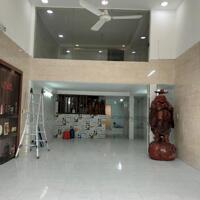 Bán nhà mặt tiền 34 Nguyễn Oanh P.7, Dt 4,7m x18m, 1 trệt 2 lầu. Giá 10,8 tỷ