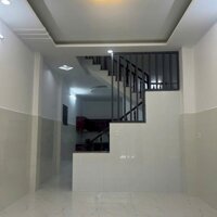 Bán nhà 1 trệt 1 lầu hẻm một xẹt  đường Nguyễn Xiển cách ngã ba Gò Công 200m