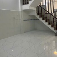 Bán nhà 1 trệt 1 lầu hẻm một xẹt  đường Nguyễn Xiển cách ngã ba Gò Công 200m