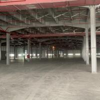 Cho thuê nhà xưởng KCN Bắc Giang, dt 11000m2, xưởng mới EPE. LH 0988 457 392