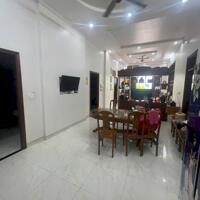 Cho thuê nhà vườn Tân Phong DT200m2,Pin năng lượng mặt trời, hồ cá coi