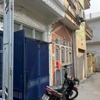 Chính chủ bán/ cho thuê nhà ngõ 107/55 Lĩnh Nam - Hoàng Mai - Hà Nội (s00s nhà 44)