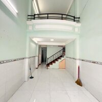 Nhà Bán 240/16 CMT8, Quận 3 - DT 42m2 (3 Tấm) Chỉ 6.5 tỷ