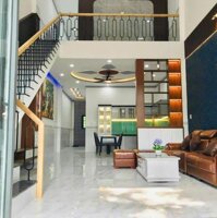 Bán nhà kp3a p.Trảng Dài, dt100m2, 3PN, SX 7 chỗ, gần ủy ban, Quang Thắng