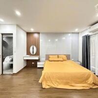 Nhà Làng Cổ Đông Ngạc mới koong ở luôn- ô tô đỗ cửa- mặt tiền rộng-6 tỷ