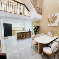 Biệt Thự 5 Tầng Cao Cấp Giữa Trung Tâm Hà Nội Lô Góc 2 Thoáng Nội Thất Sang Xịn Chỉ 8.2 Tỷ