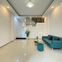 Bán nhà mặt phố Nghi Tàm 160m2 nhà đẹp kinh doanh tốt nở hậu 34.5 tỷ
