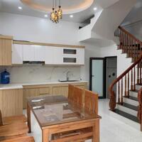 Bán nhà 3 tầng ngõ phố Tự Đông, ph Cẩm Thượng, TP HD, 43.5m2, 4 ngủ, 2 vs, gần mặt đường
