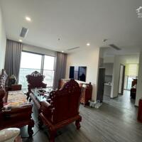 Chính chủ cần bán gấp căn chung cư 3PN 101m² view hồ giá 6 tỷ tại phân khu Zen Park, Vinhomes Ocean Park.