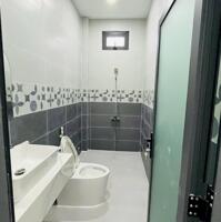 CHO THUÊ NHÀ 2 LẦU ĐẸP CÓ NỘI THẤT KDC 586