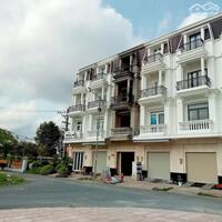NHÀ MẶT TIỀN ĐỐI DIỆN CHỢ MỚI BÌNH MINH 1 TRỆT 3 LẦU.