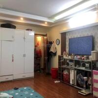 và căn có diên tích 60/72 m2 mặt tiền 5 m, nhà 7 tầng thang máy hai mặt ngõ thoáng trước sau, nhà được thiết kế tầng 2 phòng ngủ, wc,  sđcc, giá bán 29,8 tỷ