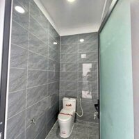 Nhà Cấp 4 - Sổ hồng riêng - 82m2 - gần trường Tân Quý Tây Bình Chánh - 950 Triệu !