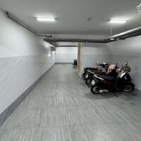 Siêu phẩm hầm, 5 lầu. 4,8x17m. Full NTCC. Đường nội bộ 12m khu vip 3/2.