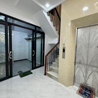 Siêu phẩm hầm, 5 lầu. 4,8x17m. Full NTCC. Đường nội bộ 12m khu vip 3/2.