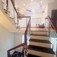 Chủ 7 tỷ hơn - bán nhà mới 3 tầng 6pn - 100m2 - 5x20 - Hẻm 1/ xe tải đường Tân Kỳ Tân Quý - Bình Tân giáp Tân Phú