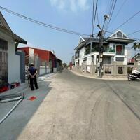 Bán lô đất 83m Cách Hạ, Nam Sơn  giá chỉ 2,xx tỷ  LH 0979087664