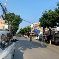 Bán nhà 2 tầng MT đường Nguyễn Công Trứ , đối diện BV 199 khu kinh doanh giá 10ty TL