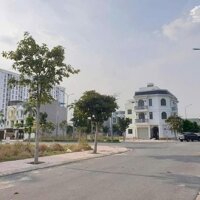 Lô góc đẹp KDC phúc đạt bình dương  ngang 8m