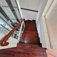 Mặt phố Yên Phụ 55m2, 5T thang máy kinh doanh sầm uất gần Hồ Tây nhỉnh 23 tỷ