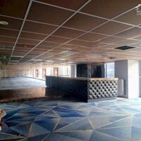 Cho thuê 1100m2 ở Chương Dương. Sẵn hiện trạng mới có thể tận dụng.