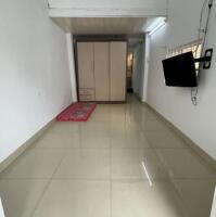 Bán Nhà Bùi Đình Túy 30m2, 3 Tầng 2 P.Ngủ Chỉ Nhỉnh 3 Tỉ
