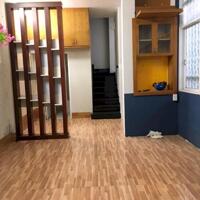 BÁN NHÀ NGAY NGÃ TƯ THỦ ĐỨC, CAO ĐẲNG KINH TẾ KỶ THUẬT, VINCOM, NGANG 9M2 BỀ THẾ, NHỈNH 3 TỶ