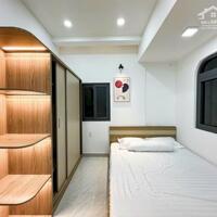 GIÁP QUẬN 1 KHU VÍP BÌNH THẠNH - 31M2 - NGANG 4.2M - 2 TẦNG 2PN NHÀ MỚI ĐẸP FULL NỘI THẤT - CHỈ 4 TỶ HƠN, NHÀ ĐANG CHO THUÊ 14TR/ THÁNG.