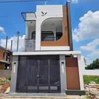 CHÍNH CHỦ NHƯỢNG LẠI CĂN 2 LẦU SHR 5X18 GIÁP PHƯỜNG BỬU LONG