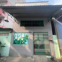 Cho thuê nhà nguyên căn hẻm xe hơi Bình Dương Thị Xã P5 Q11