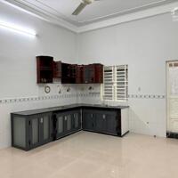 CHO THUÊ NHÀ LẦU TRỤC CHÍNH KDC HỒNG PHÁT 11 TRIỆU NINH KIỀU CẦN THƠ